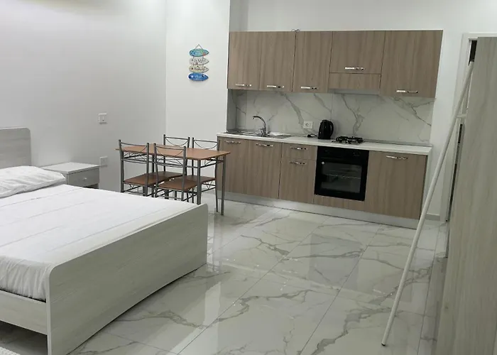 Maria Nives Alojamento de Acomodação e Pequeno-almoço Marina di Schiavonea